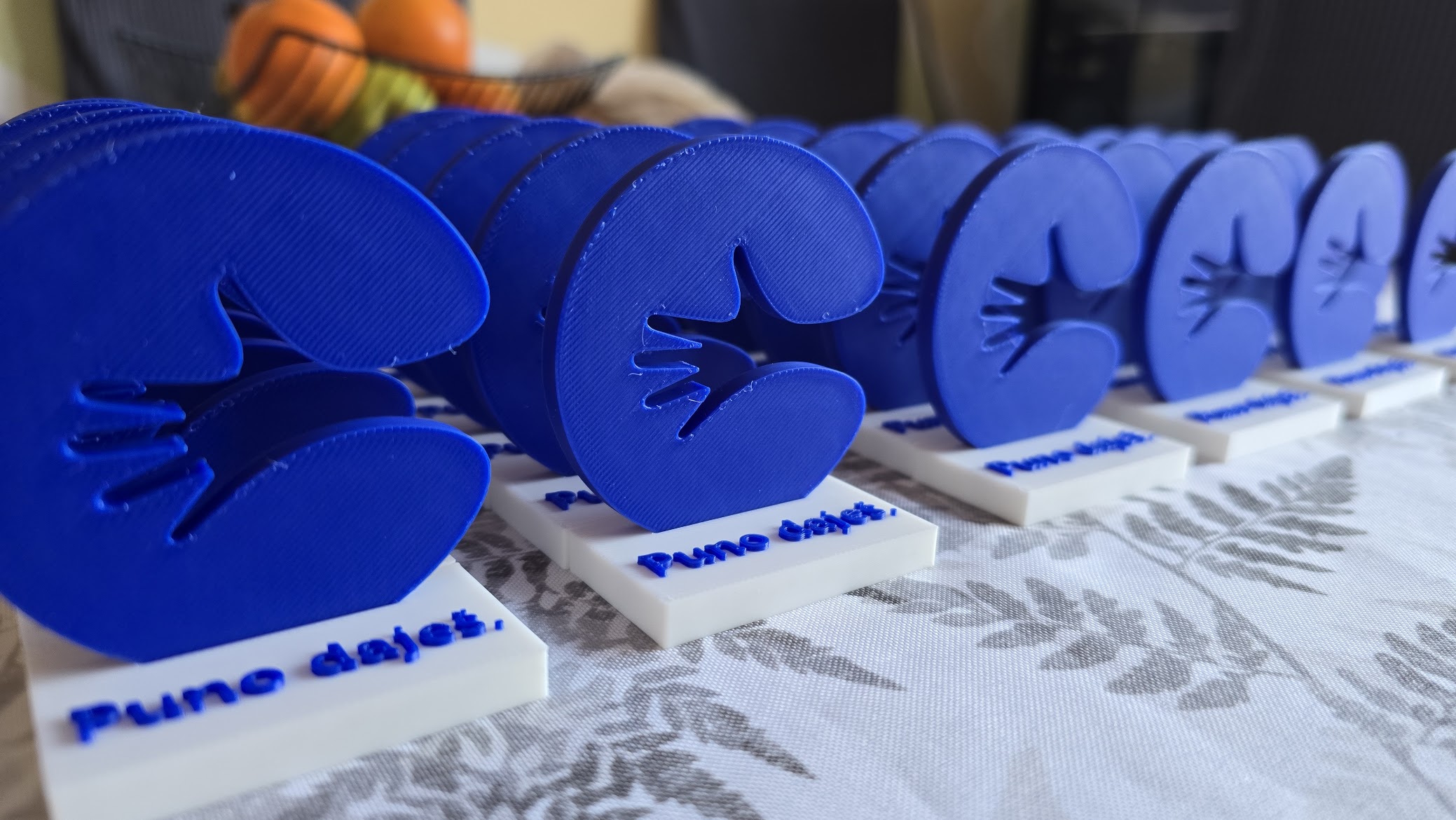 plave 3d printane statue po narudžbi